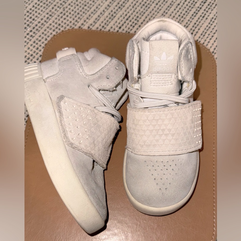 tubular adidas toddler shoes size 7
